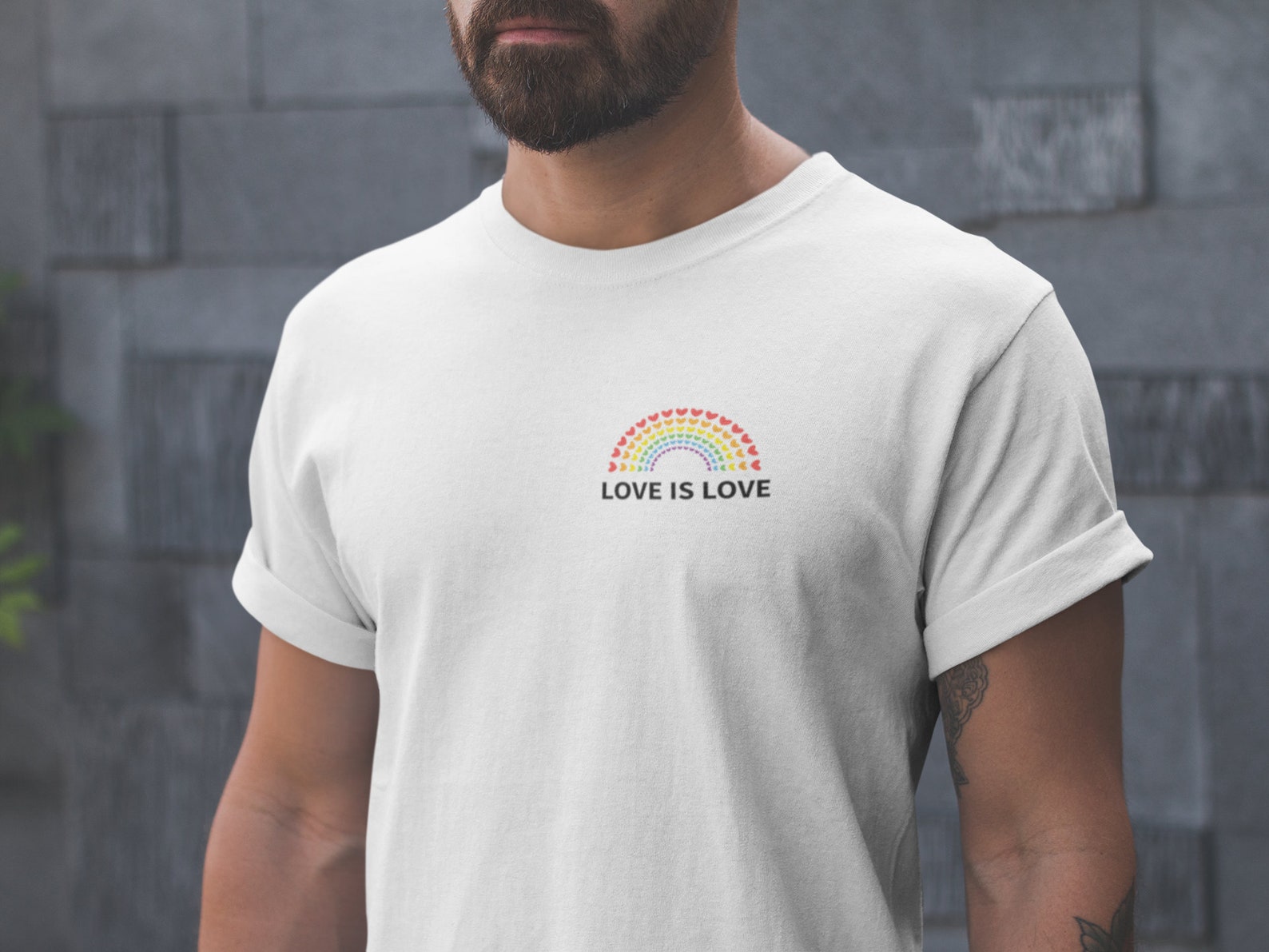 Love is Love T-shirt｜Rainbow Heart Shirt｜Pride Shirt