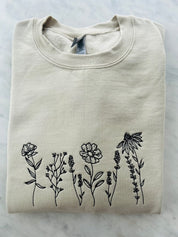 Embroidered wildflowers Sweatshirt｜Minimalistic Embroidered｜Flower Crewneck