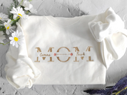 Custom mama | Emboidered sweatshirt | Mom crewneck with names