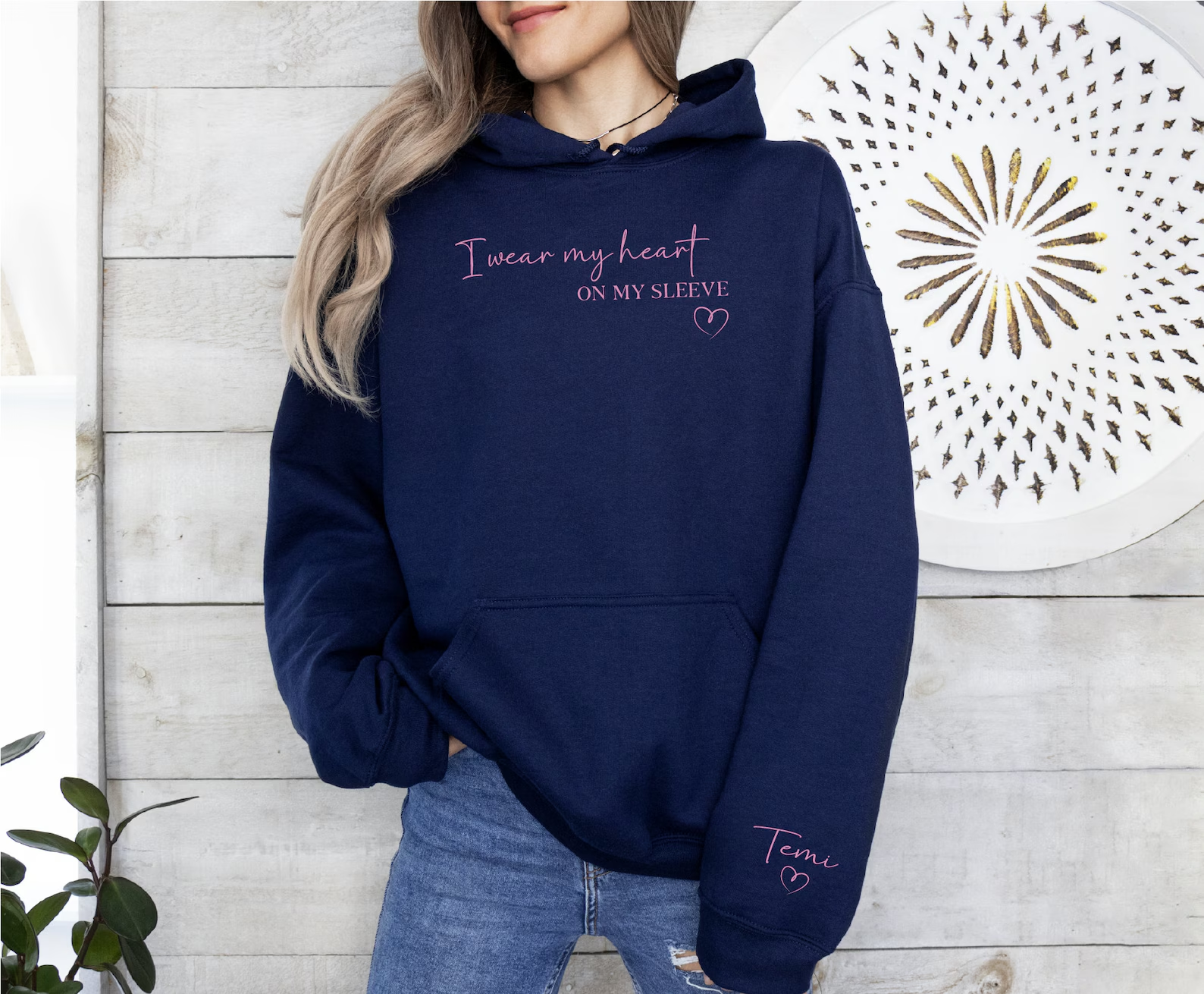 Custom Embroidered｜Heart on Sleeve｜Sweatshirt Hoodie