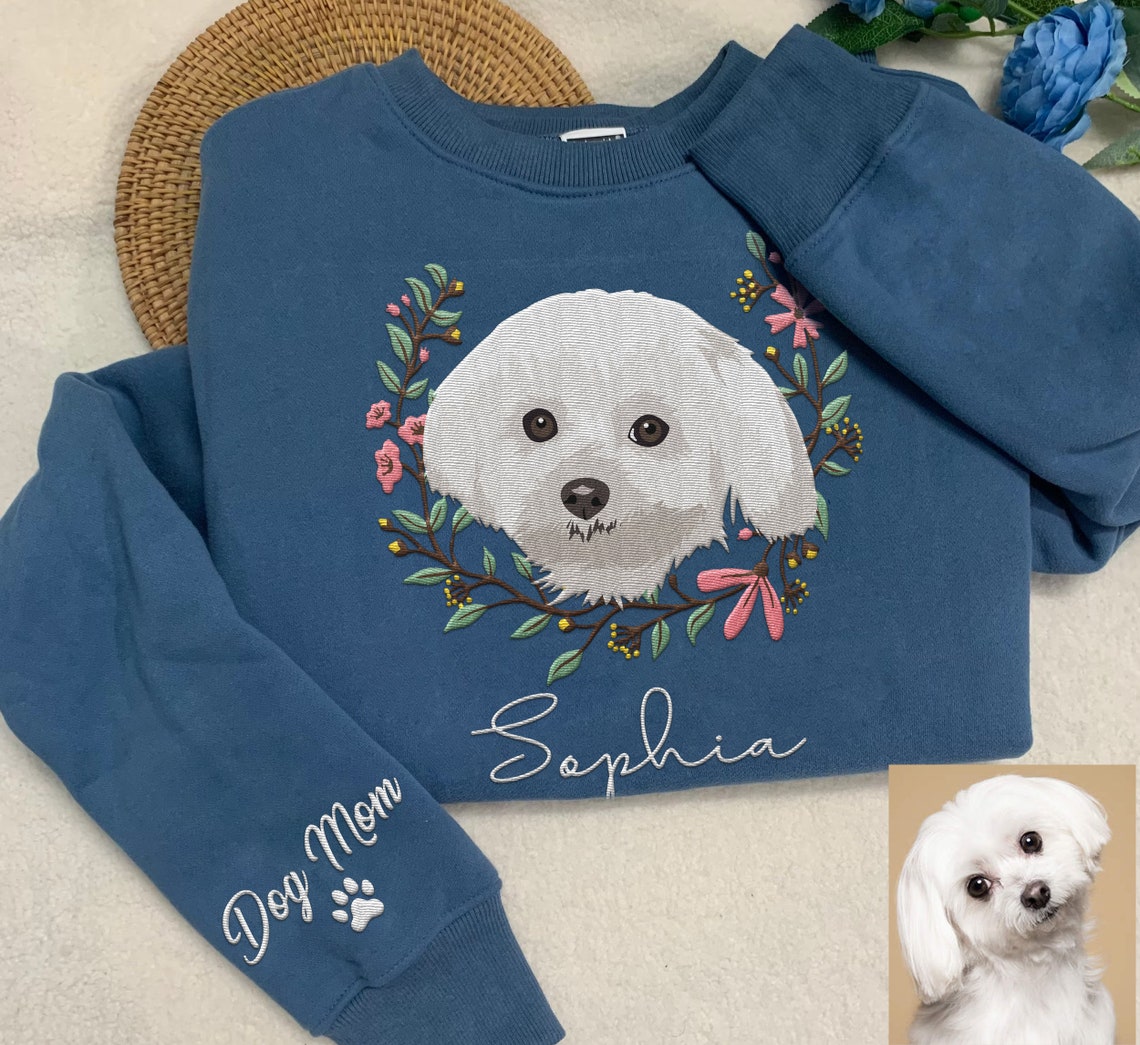 Custom Pet Portrait｜Embroidered｜Dog Mom Floral Sweatshirt｜Hoodie