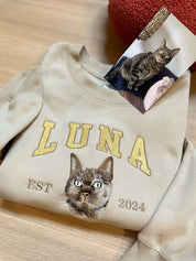 Custom Premium Handcrafted Pet Photo Embroidery with Pet Name T-shirt Sweatshirt Hoodie