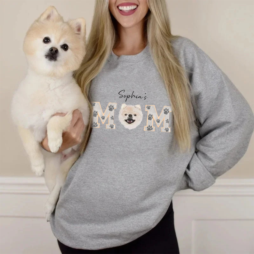 Custom Pet Portrait Embroidered | Sweatshirt Dog Mom/Dog Dad | Hoodie | with Pet Name