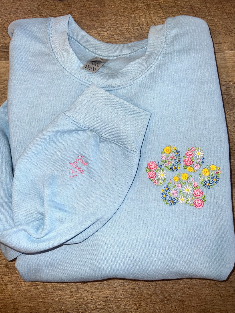 Floral｜Embroidered Sweatshirt｜Hoodie with Custom Names on Sleeve