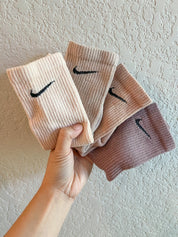 4 Pack Earth Tones Solid Dye Crew Socks