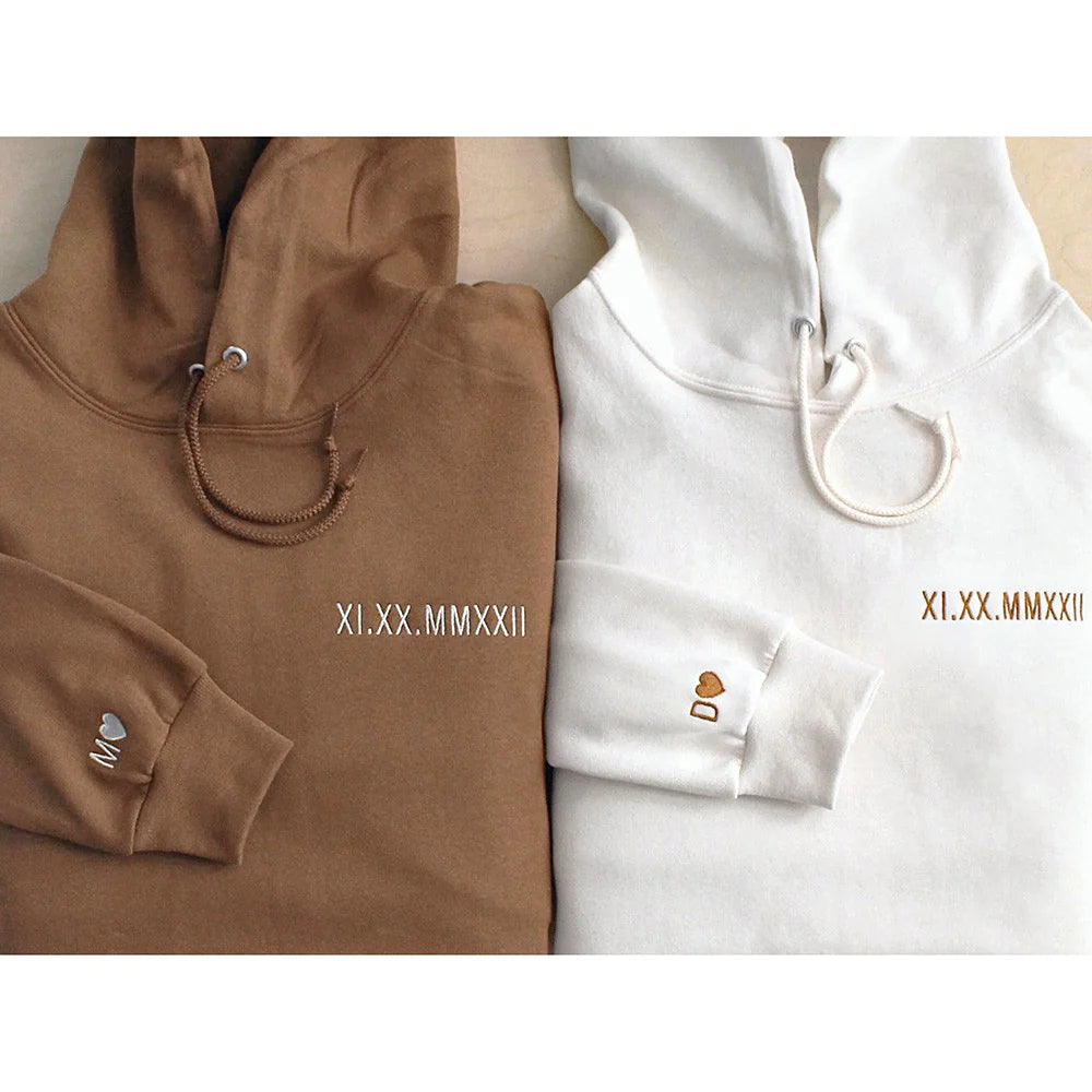 Benutzerdefinierte bestickte römische Zahl Datum Sweatshirt-Valentinstag oder Geburtstagsgeschenk für sie ihn