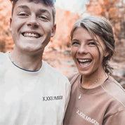 Benutzerdefinierte bestickte römische Zahl Datum Sweatshirt-Valentinstag oder Geburtstagsgeschenk für sie ihn